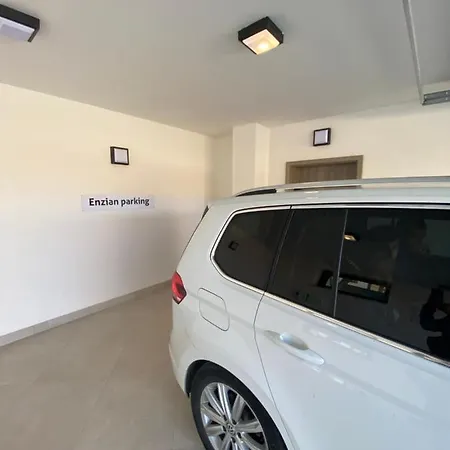 Enzian By Mountain Ways Apartman *